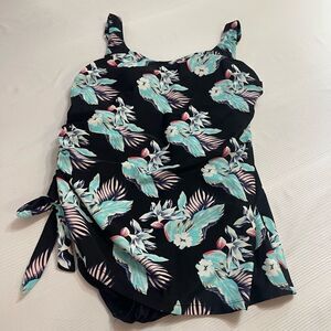 Shore Shapes One Piece Swimsuit Bathing Suit Size 12